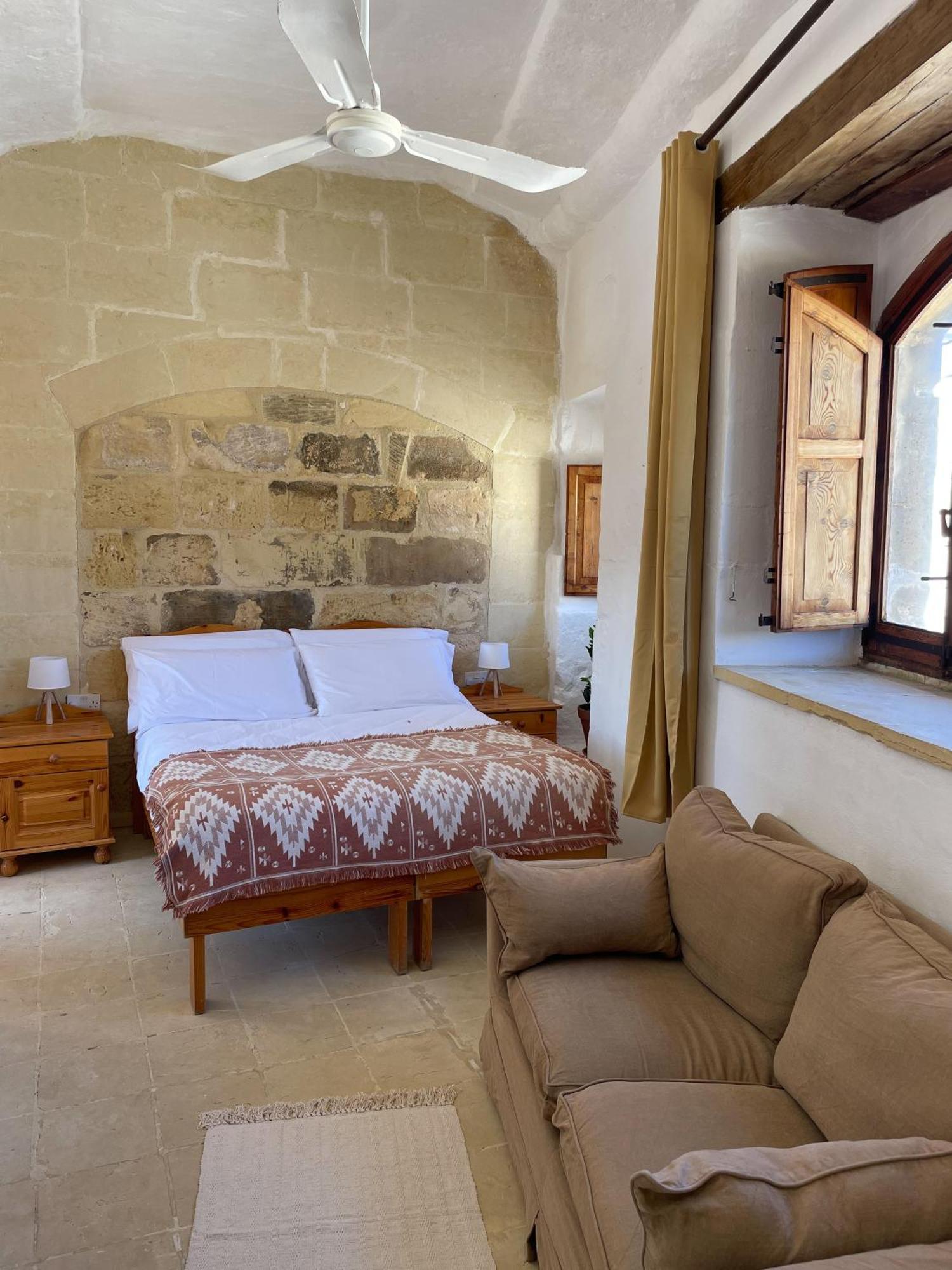 Soluna Boutique Guesthouse Ghasri  Luaran gambar
