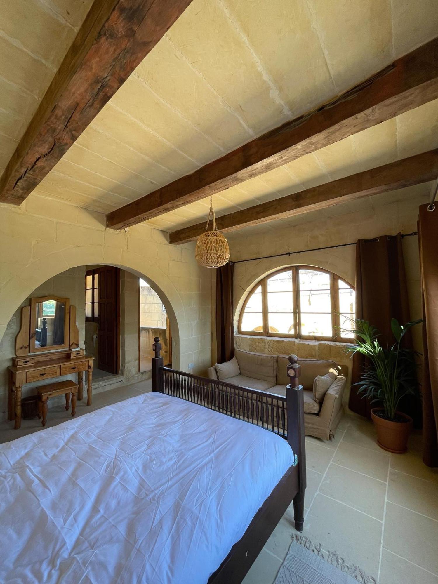 Soluna Boutique Guesthouse Ghasri  Luaran gambar